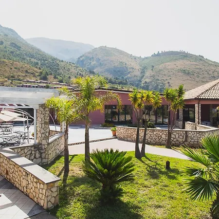 Nelema Village 酒店 圣尼科拉阿尔切拉