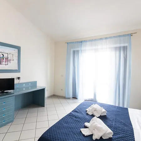 Nelema Village Hotel 4*