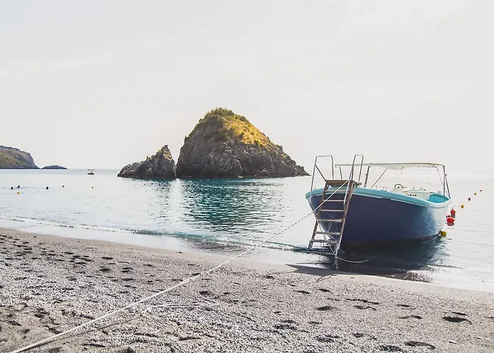 Nelema Village 酒店