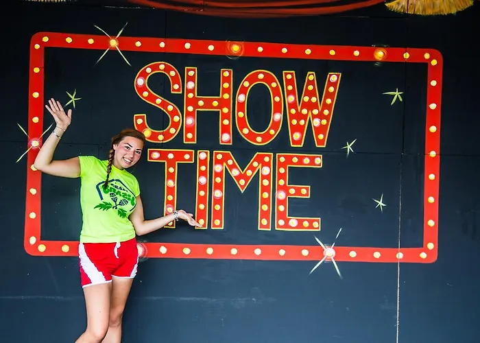 Nelema Village 酒店 4*