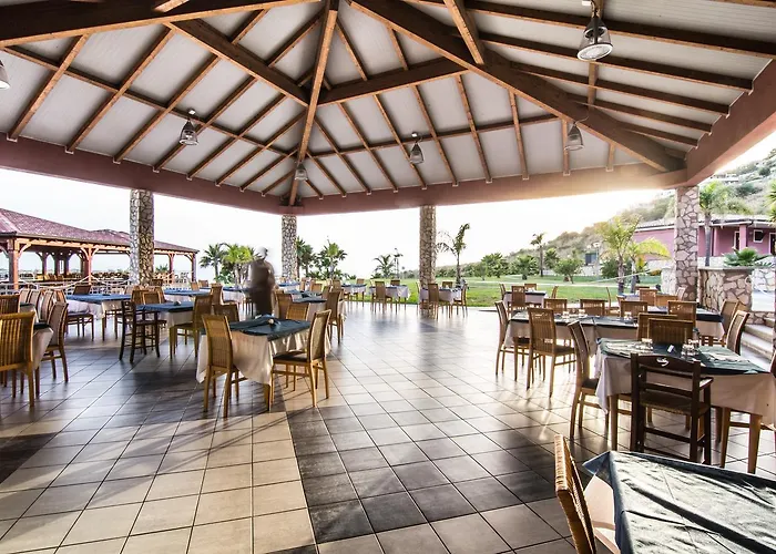 Nelema Village 酒店 圣尼科拉阿尔切拉